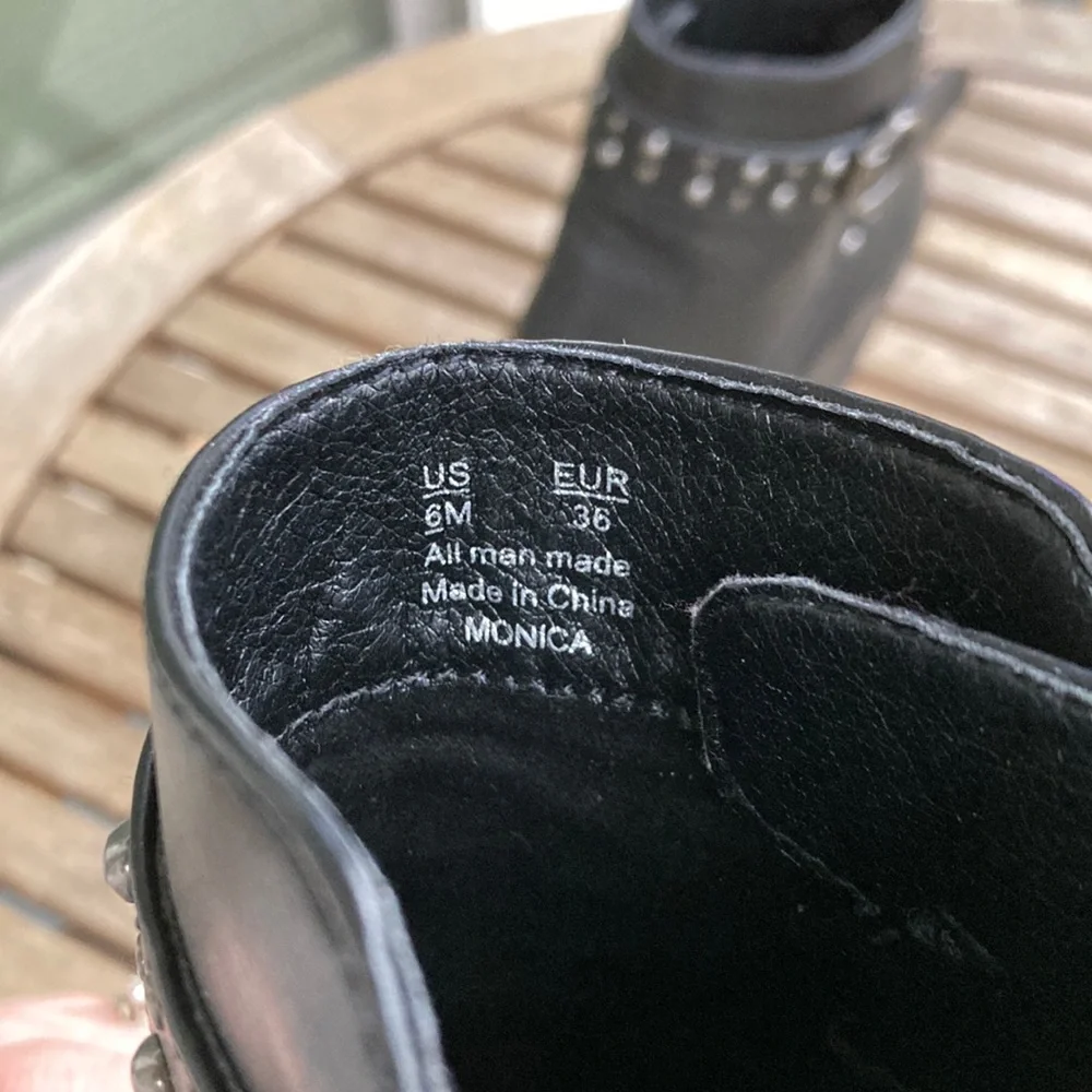 SOLD Sam Edelman Booties - Picture 5 of 9